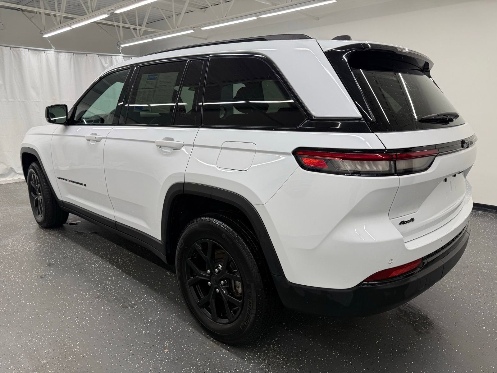 2025 Jeep Grand Cherokee Altitude