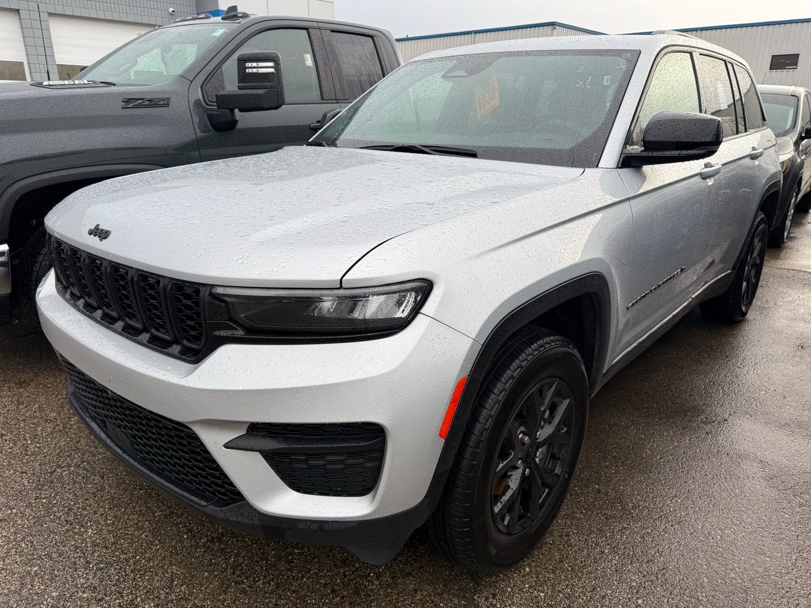 2025 Jeep Grand Cherokee Altitude