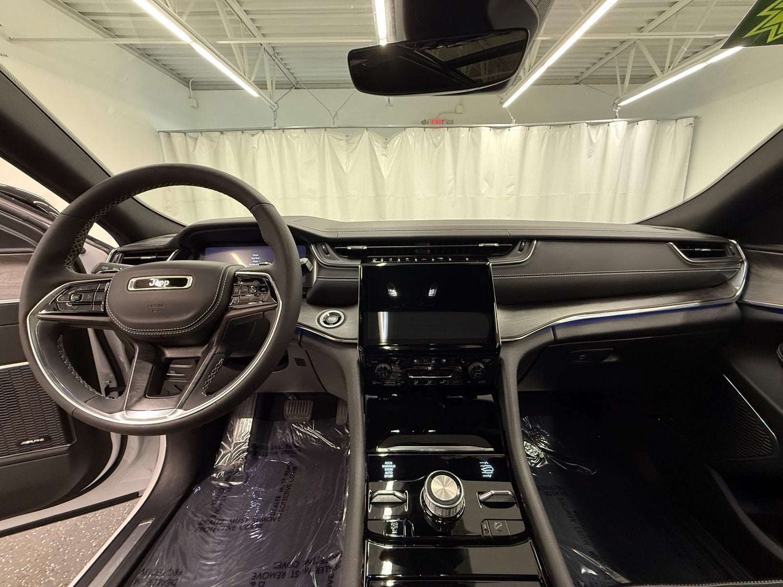 2023 Jeep Grand Cherokee L Overland