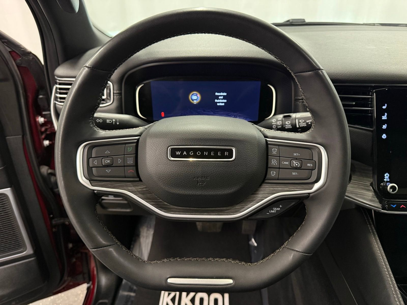 2024 Jeep Wagoneer L Series II