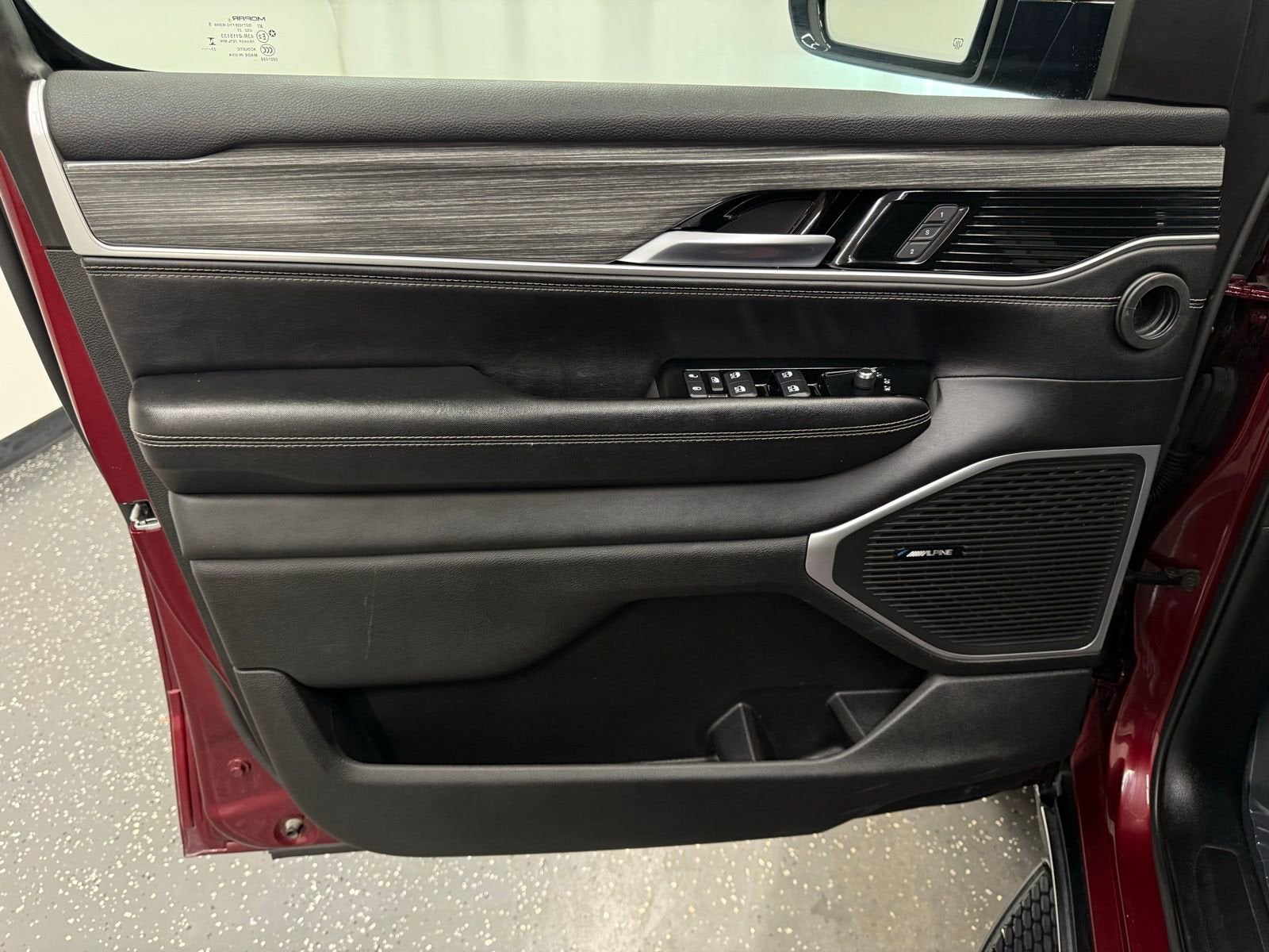 2024 Jeep Wagoneer L Series II