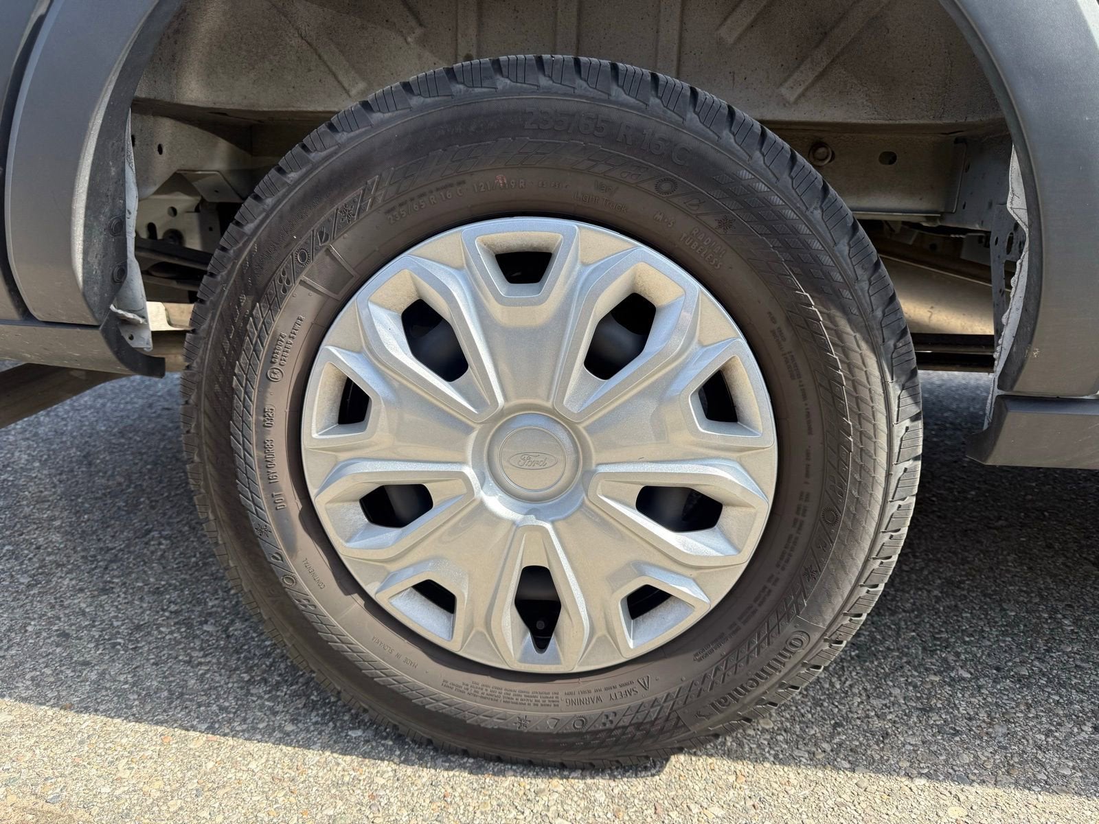 2025 Ford Transit Passenger Wagon XL