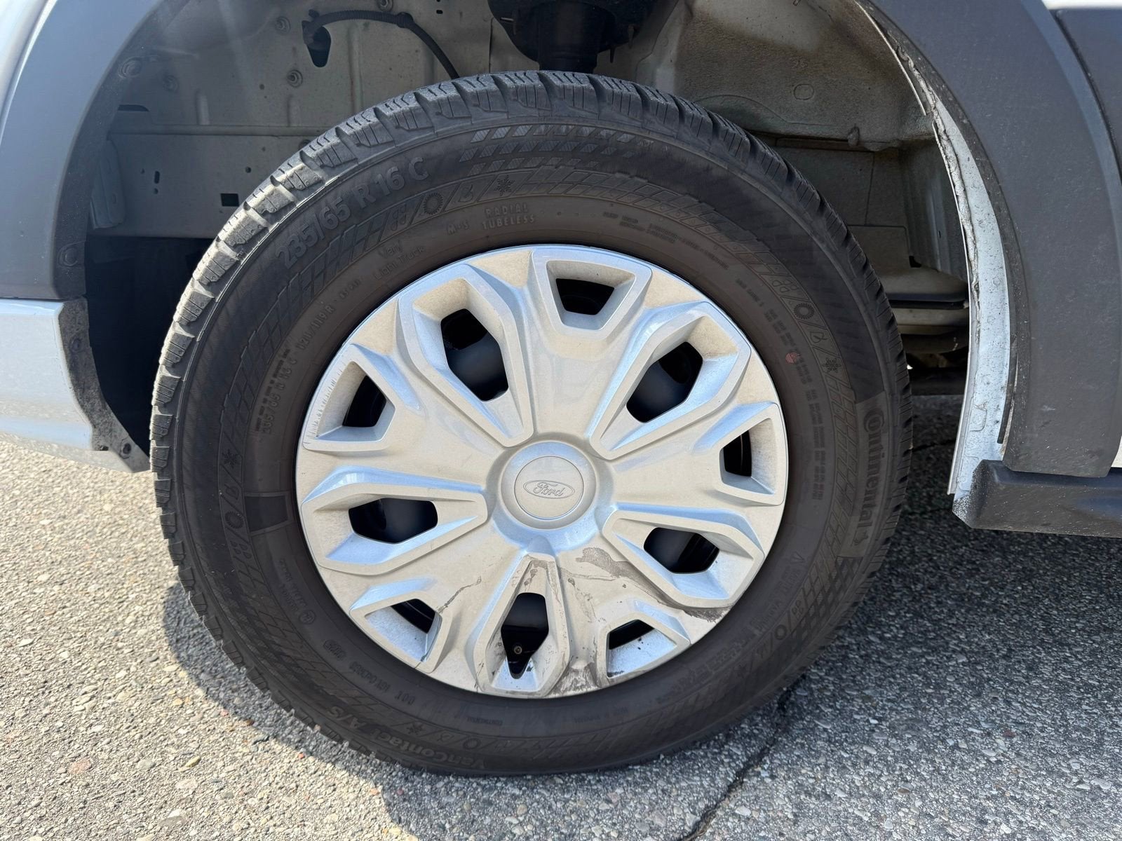 2025 Ford Transit Passenger Wagon XL