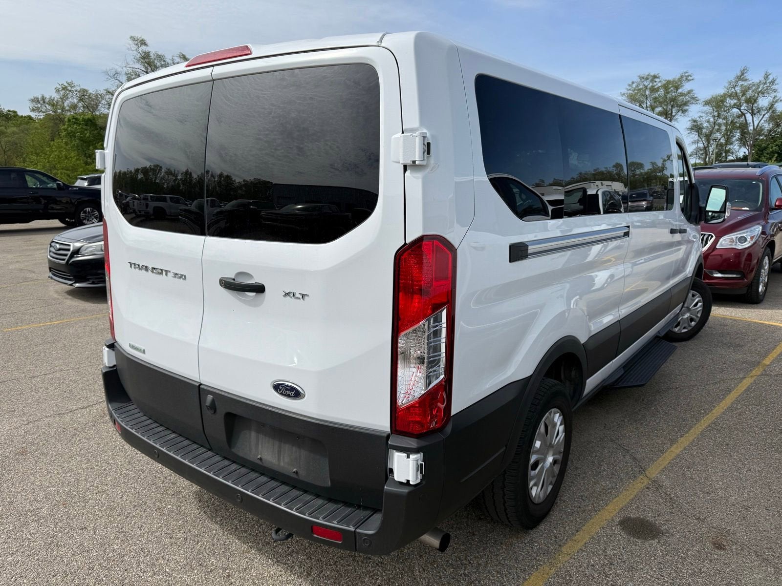 2025 Ford Transit Passenger Wagon XL