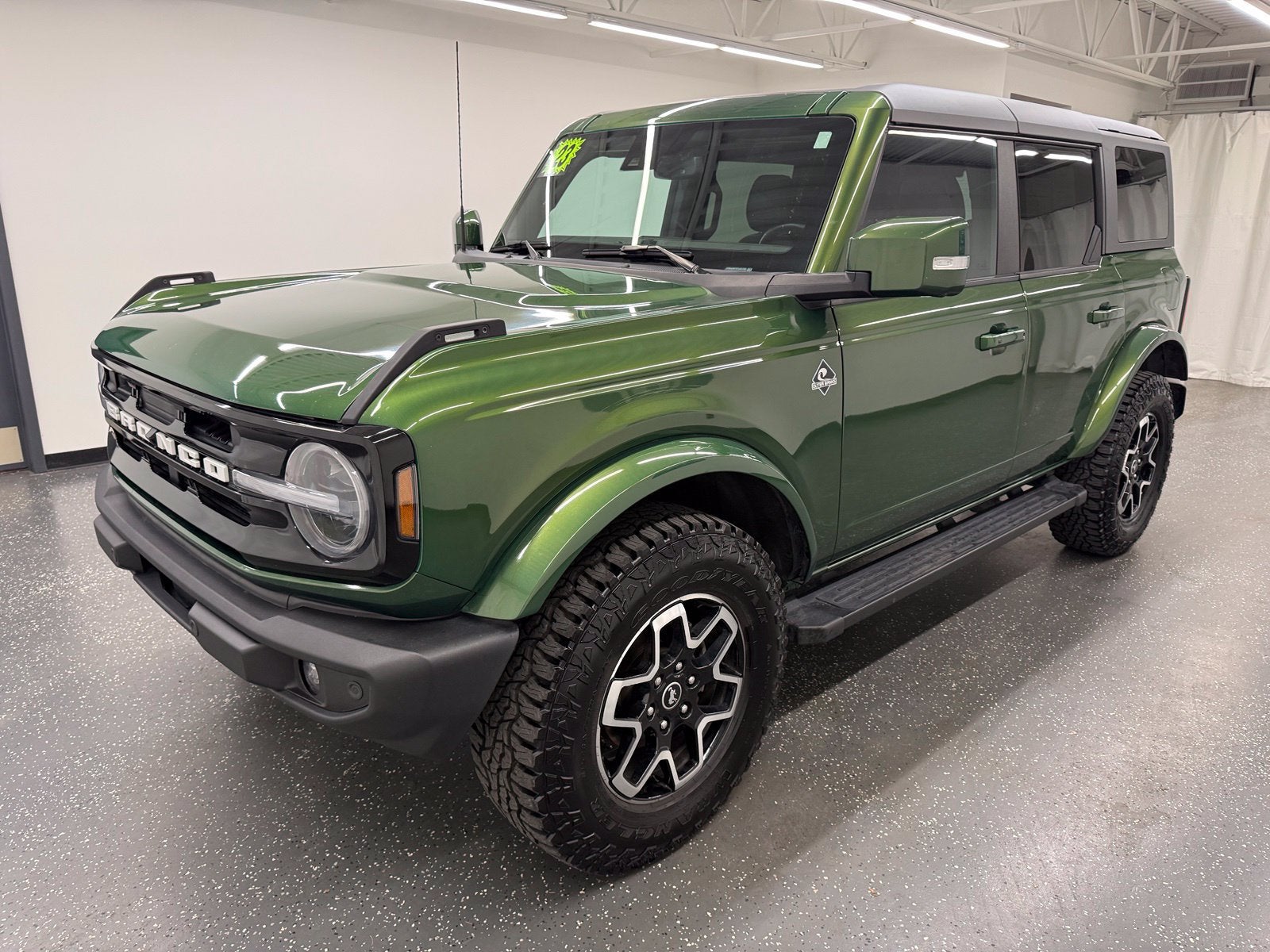 2023 Ford Bronco Base
