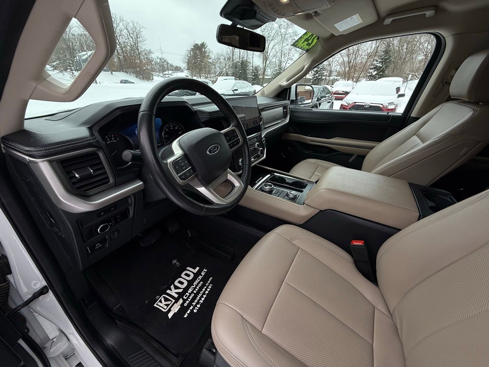 2024 Ford Expedition Max XLT