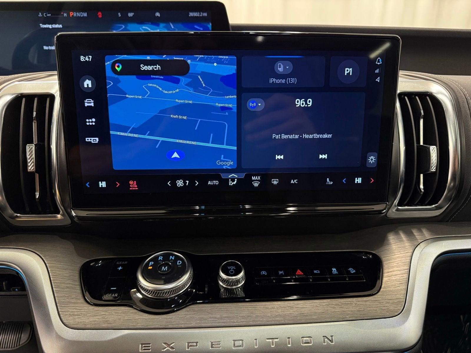 2025 Ford Expedition Max Platinum