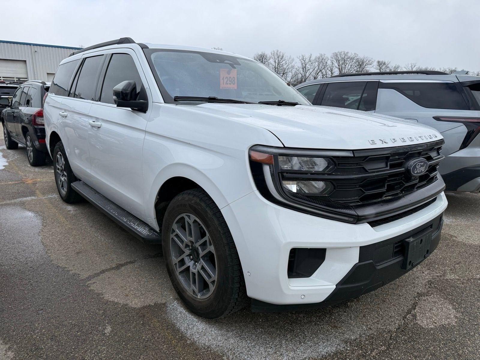 2025 Ford Expedition Active