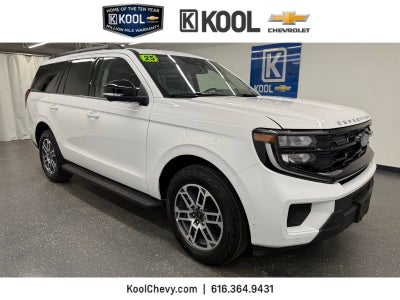 2025 Ford Expedition Active