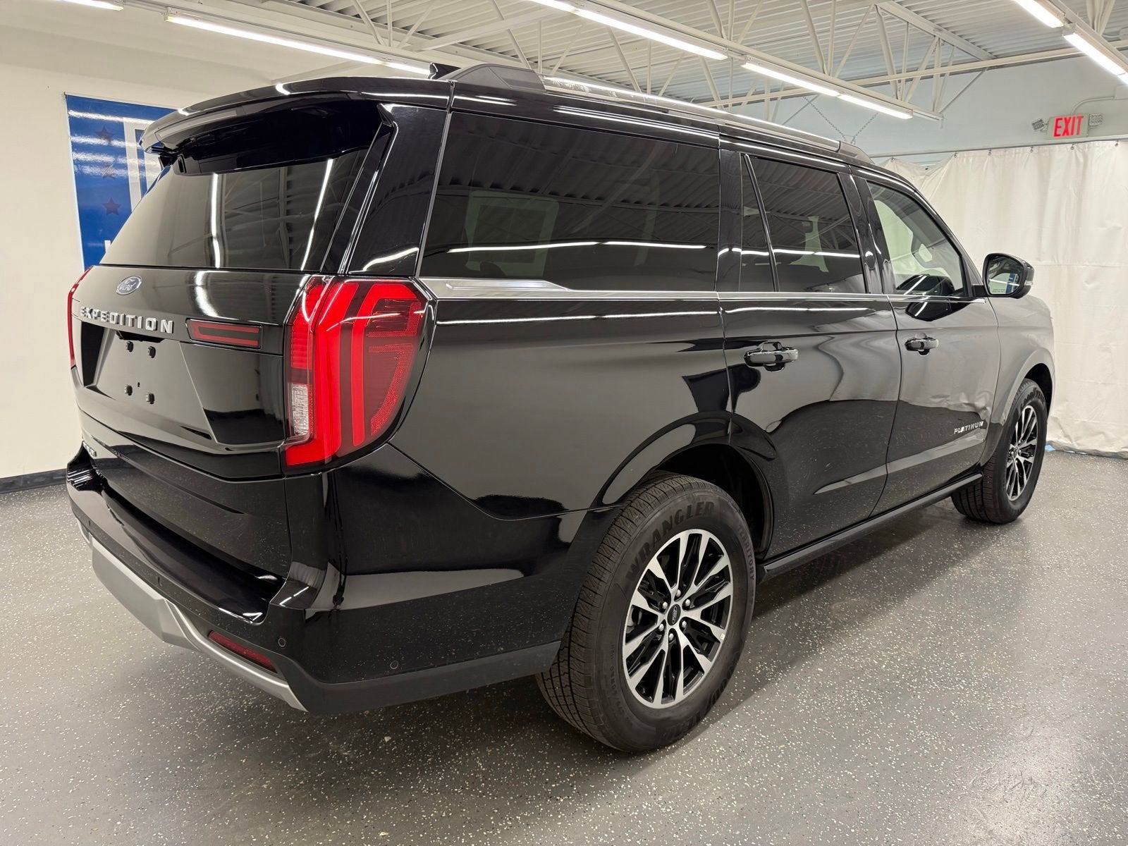 2025 Ford Expedition Platinum