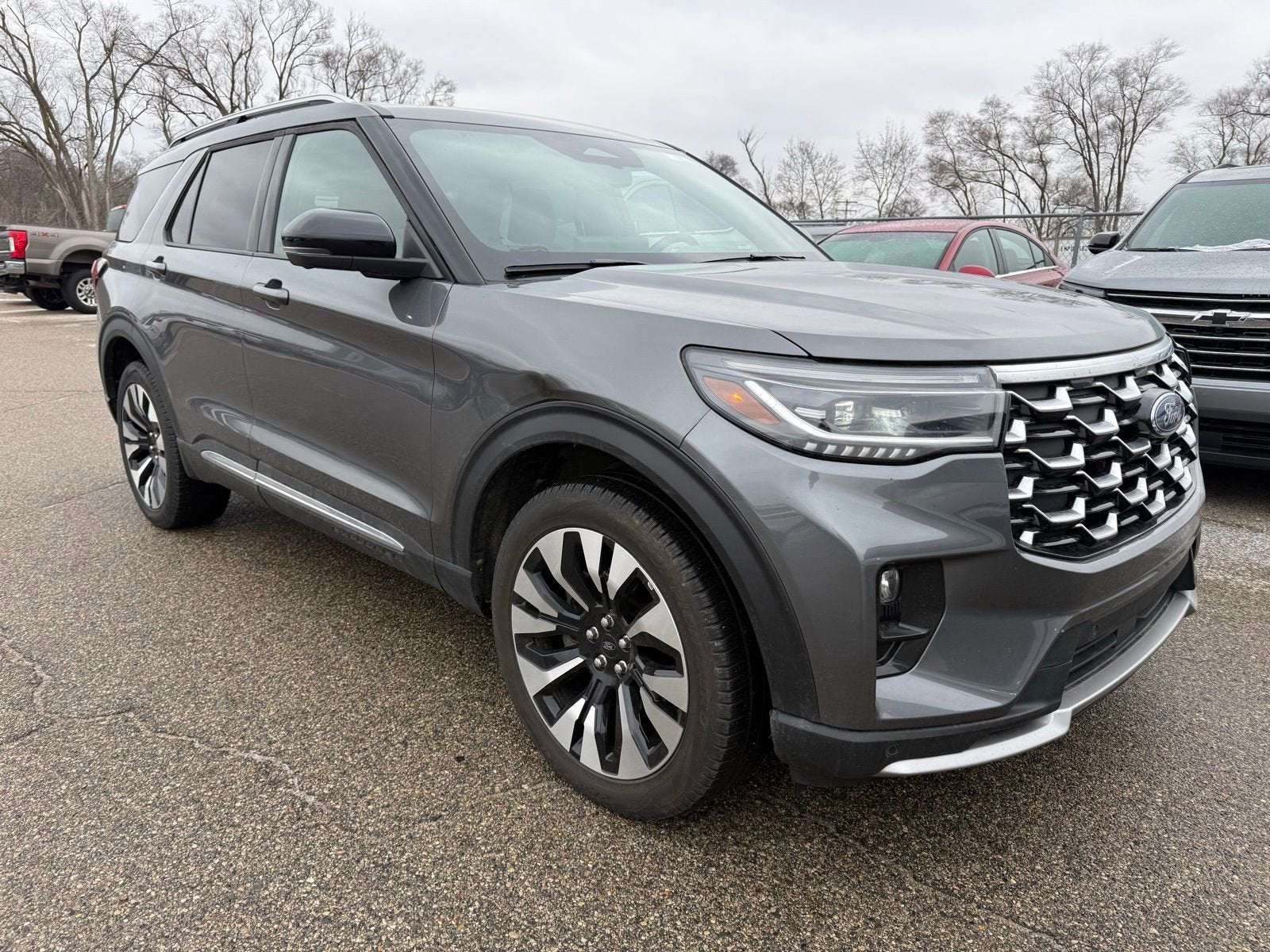 2025 Ford Explorer Platinum