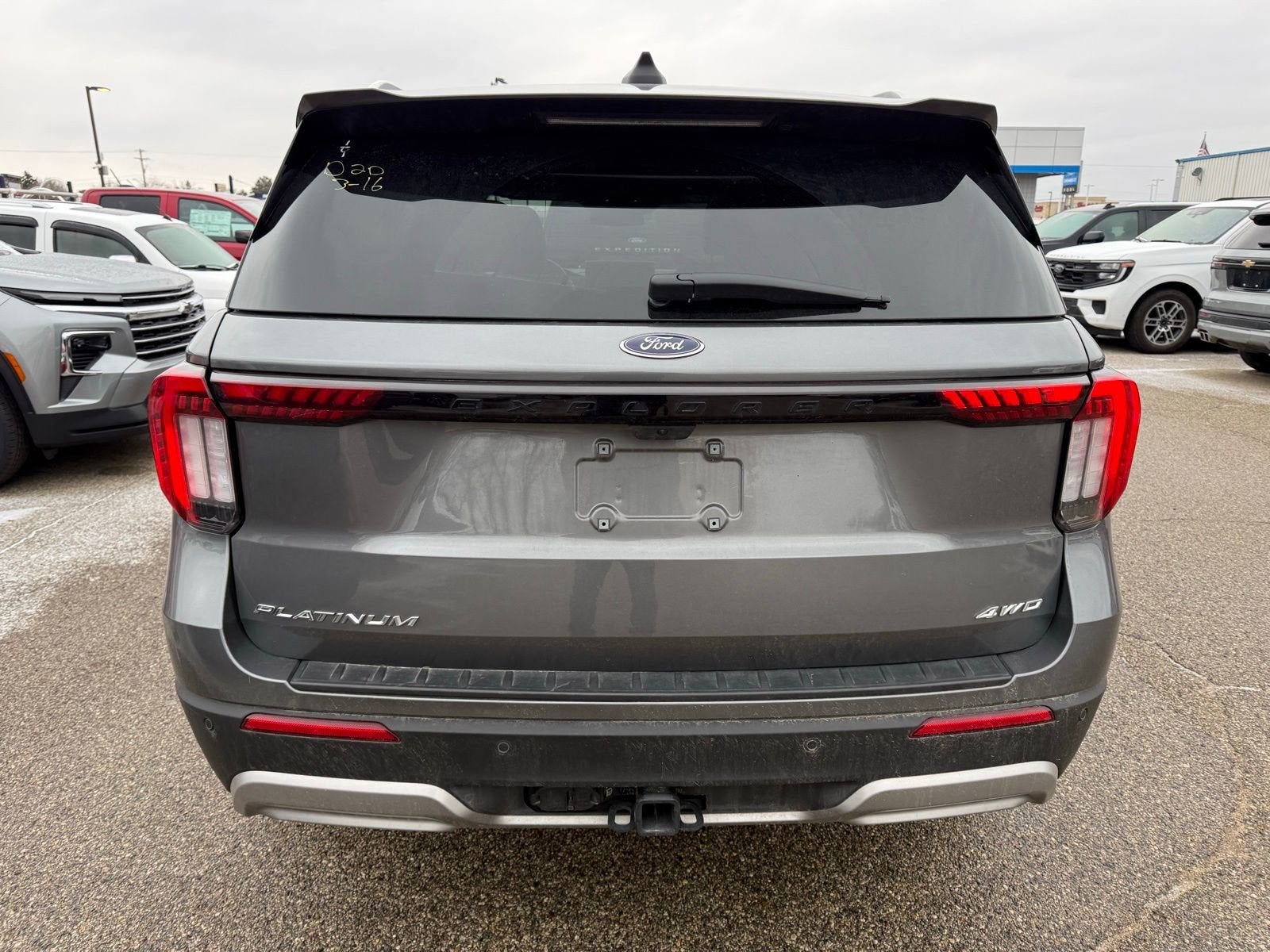 2025 Ford Explorer Platinum