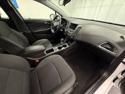 2019 Chevrolet Cruze LS
