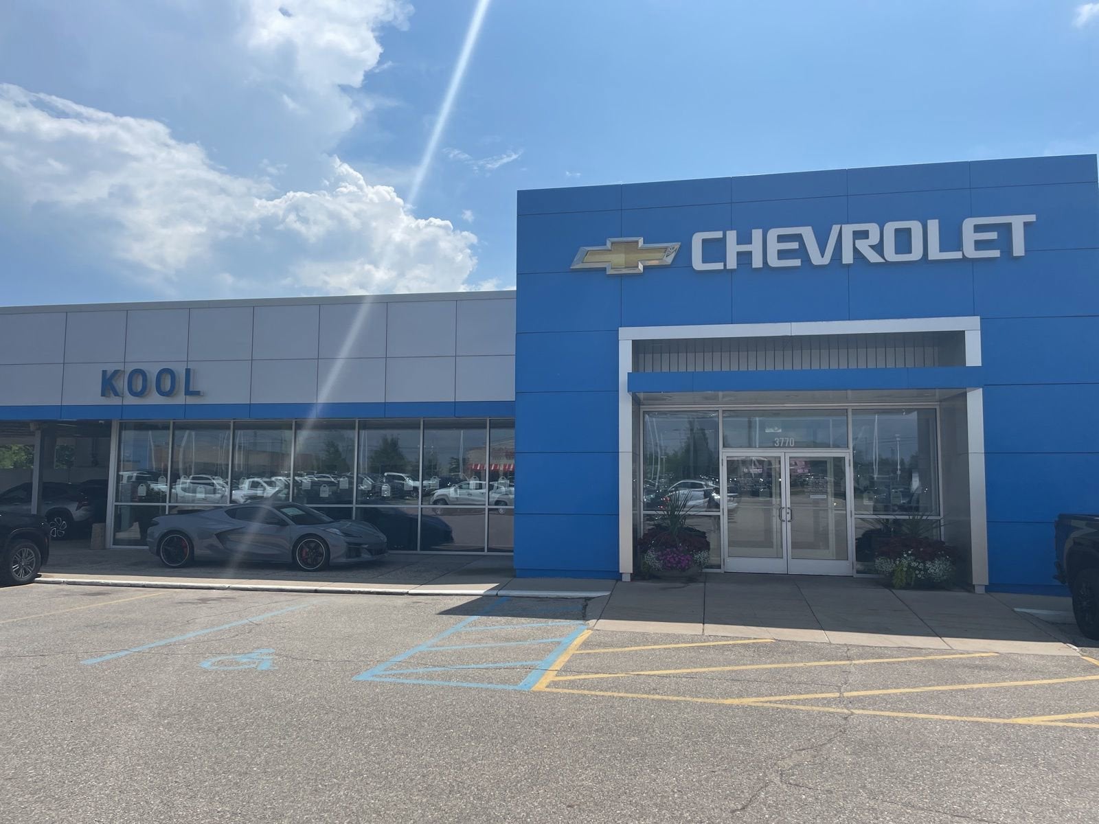 2025 Chevrolet Corvette E-Ray 2LZ