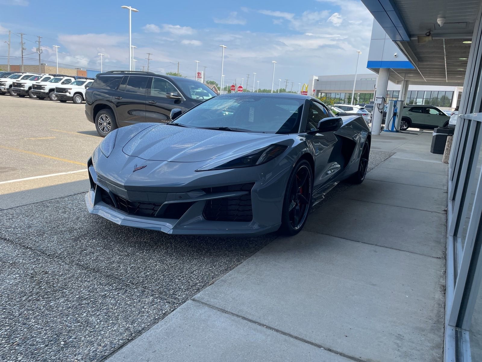 2025 Chevrolet Corvette E-Ray 2LZ