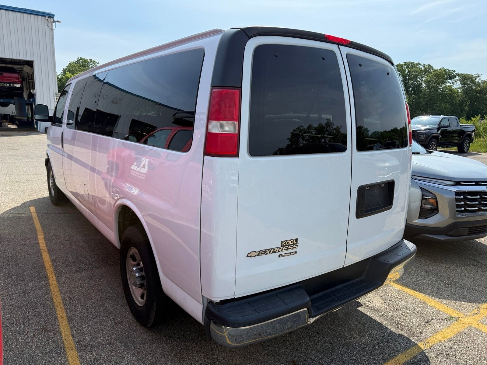 2013 Chevrolet Express Passenger 3500 LT