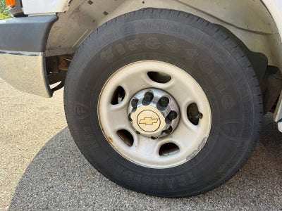 2013 Chevrolet Express Passenger 3500 LT