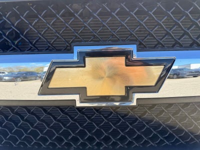 2025 Chevrolet Express Passenger 1LT