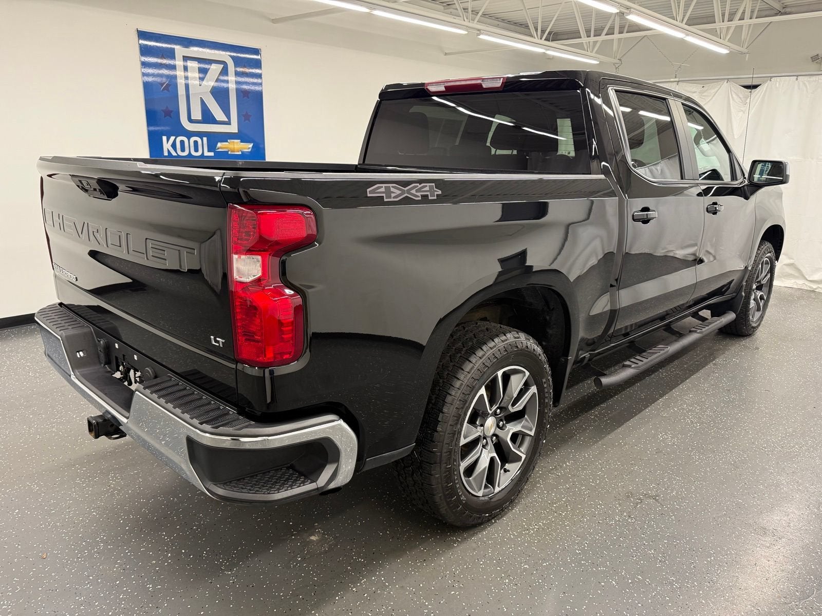2024 Chevrolet Silverado 1500 LT (2FL)