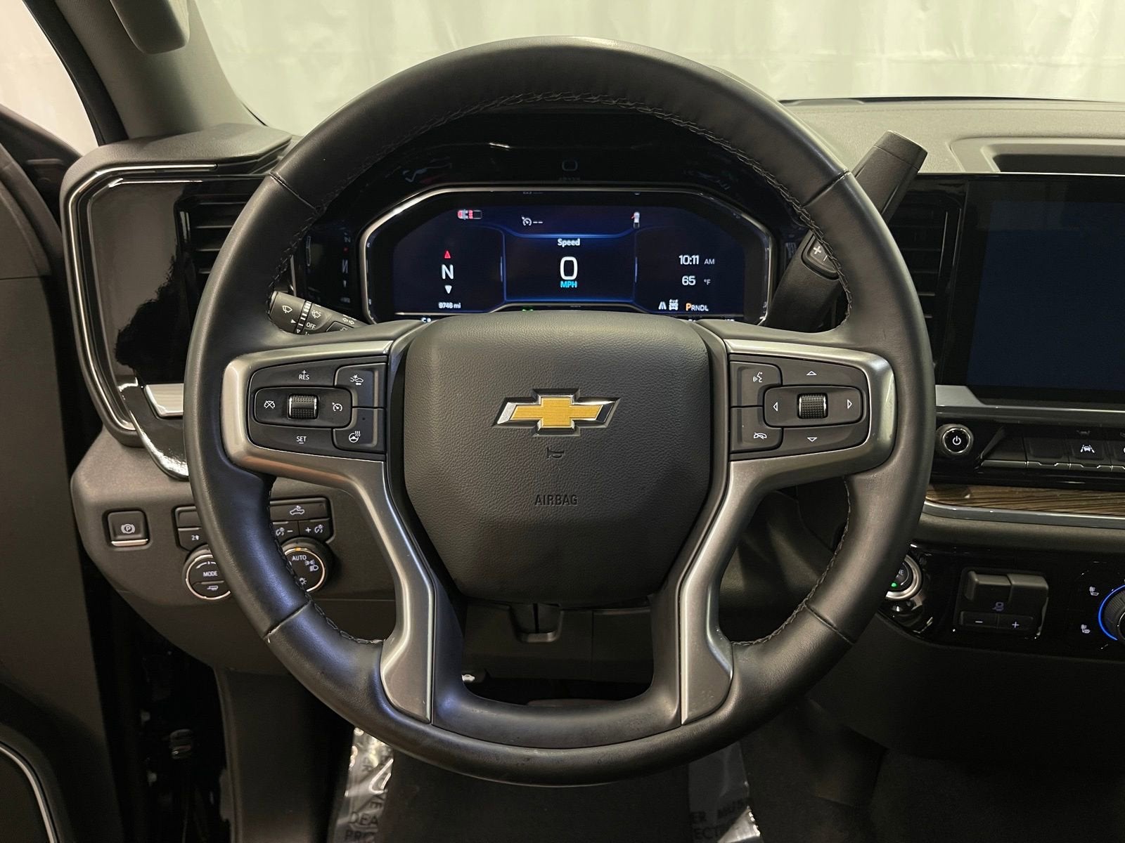 2025 Chevrolet Silverado 1500 LT (2FL)