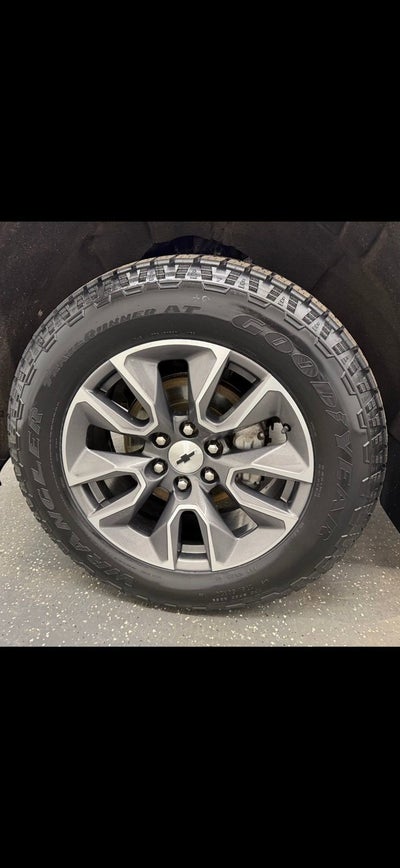 2020 Chevrolet Silverado 1500 RST