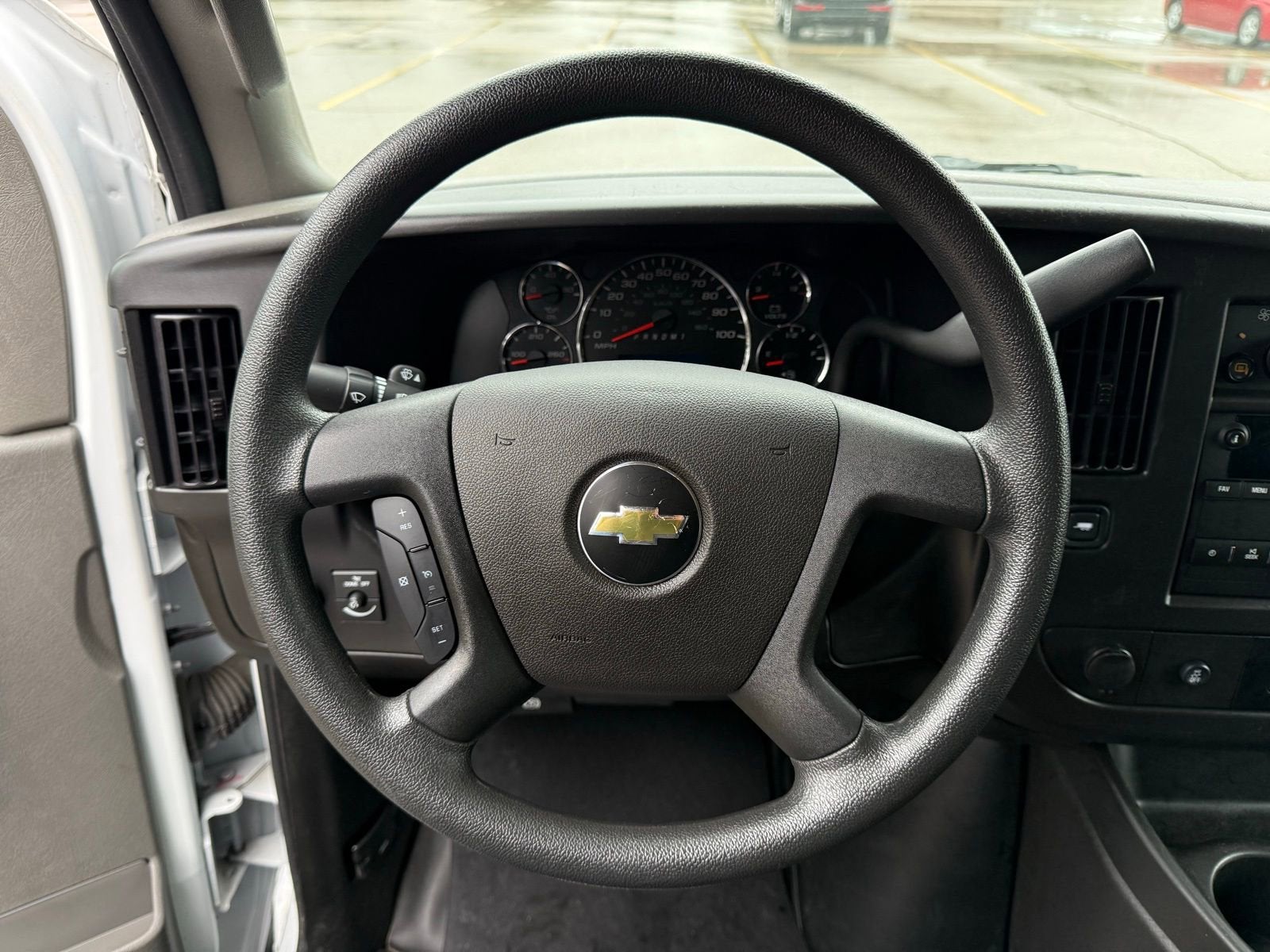 2024 Chevrolet Express Cargo 2500 WT