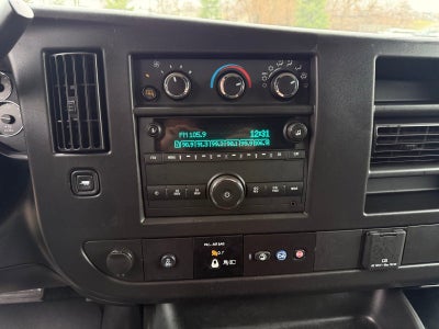 2024 Chevrolet Express Cargo 2500 WT