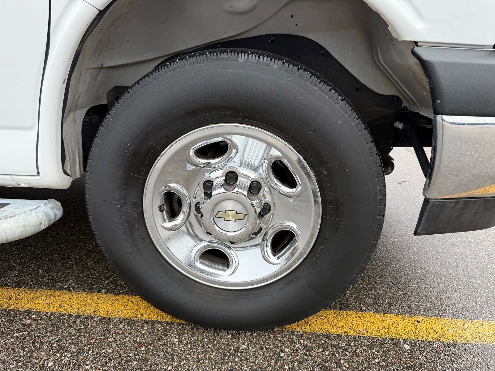 2024 Chevrolet Express Cargo 2500 WT