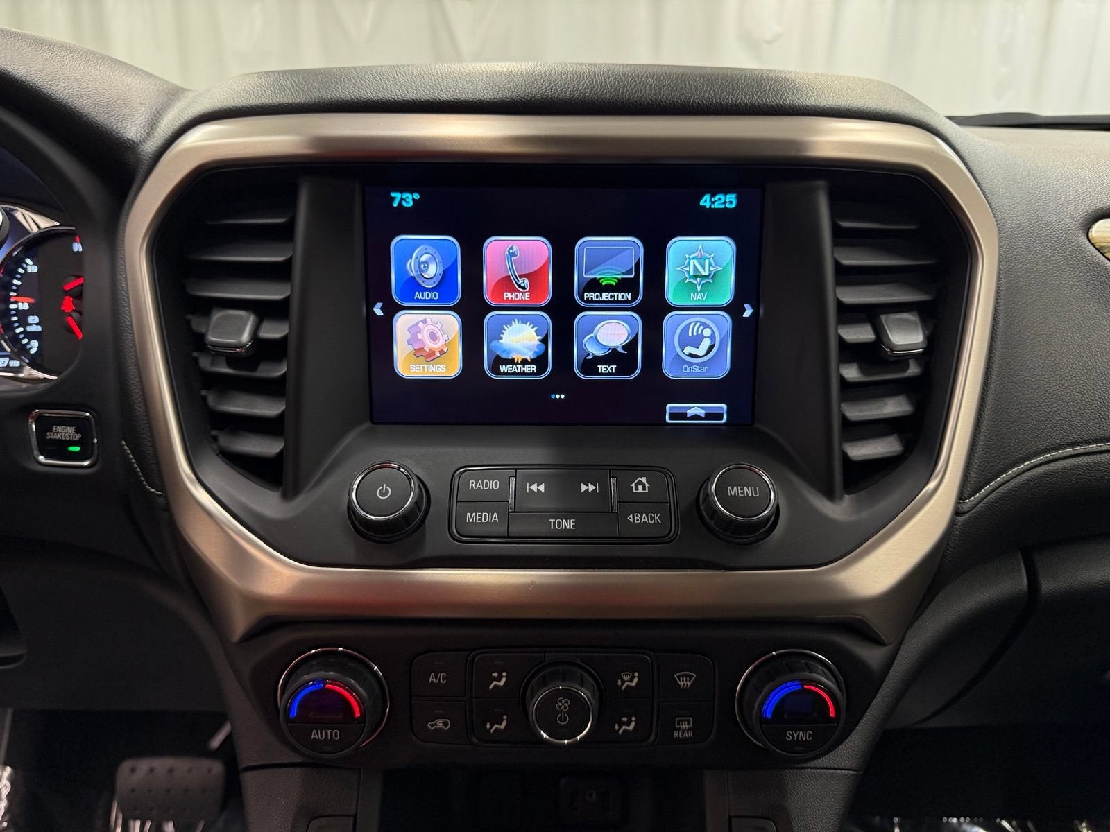 2018 GMC Acadia Denali