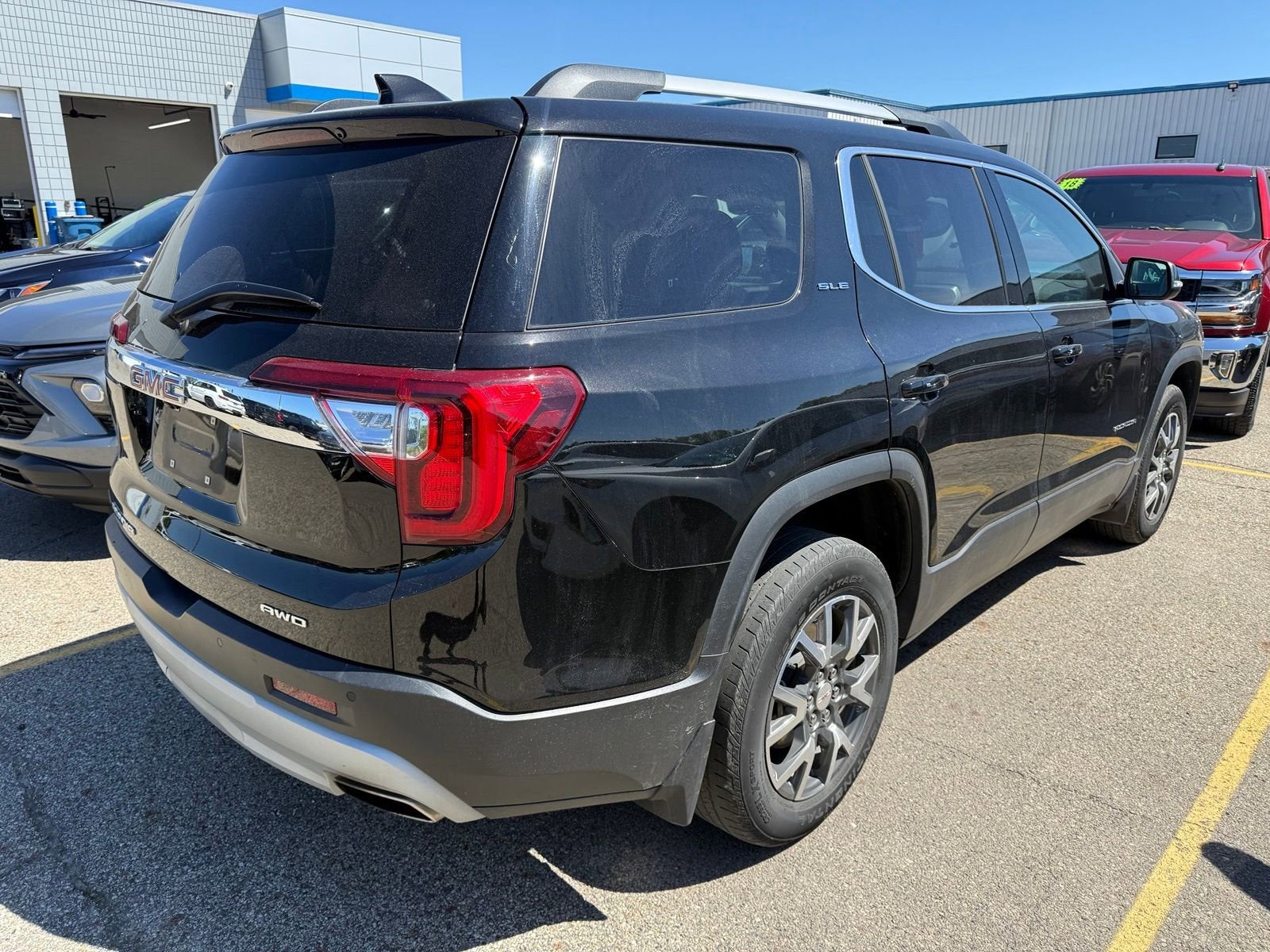 2023 GMC Acadia SLE