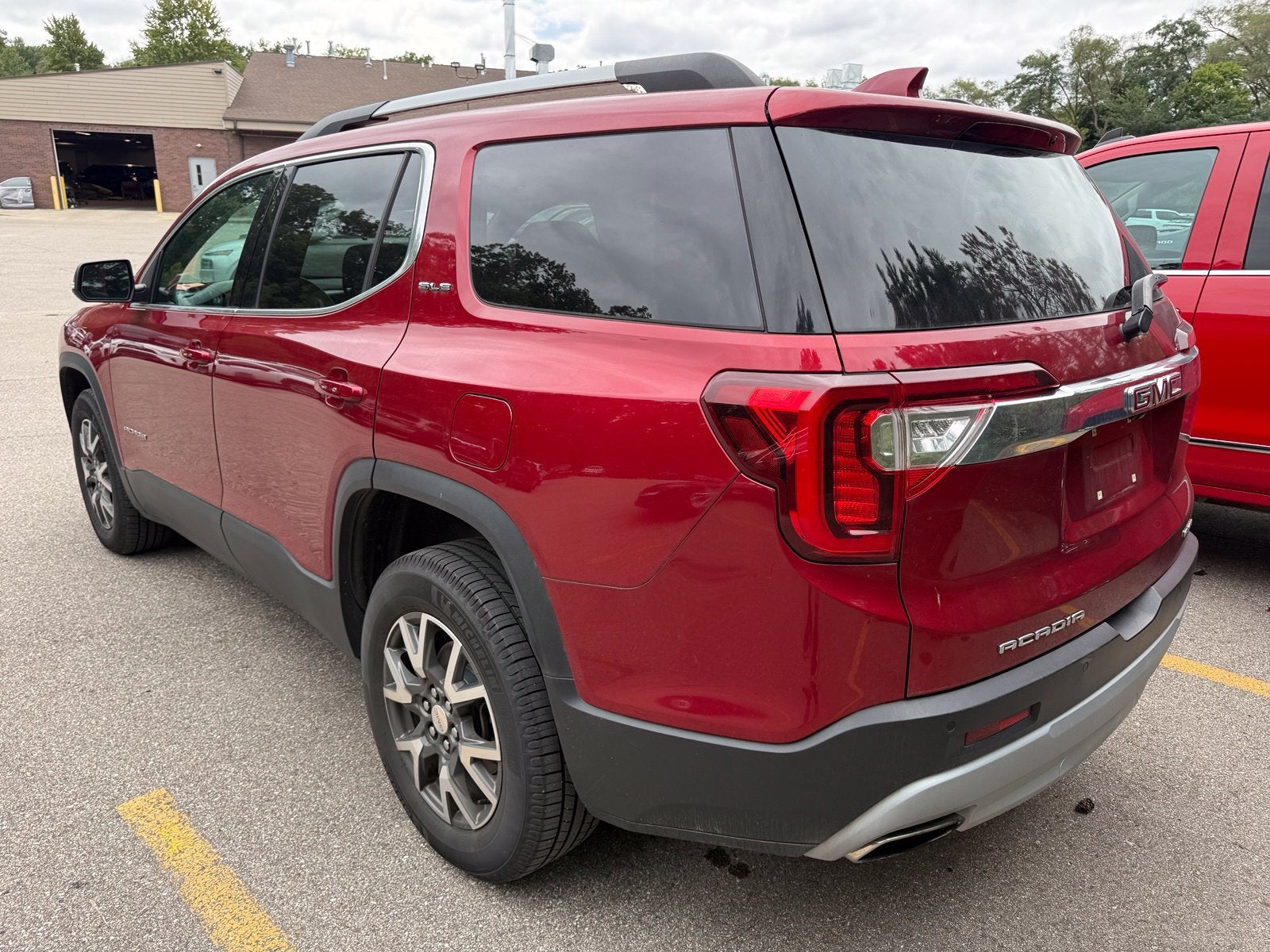 2021 GMC Acadia SLE