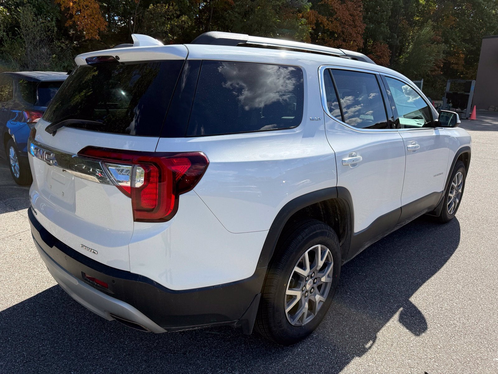 2020 GMC Acadia SLT