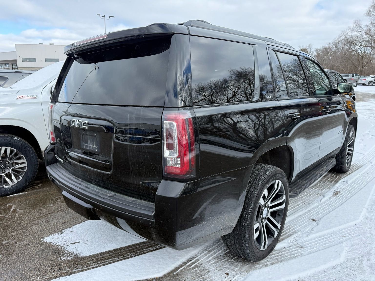 2019 GMC Yukon SLT