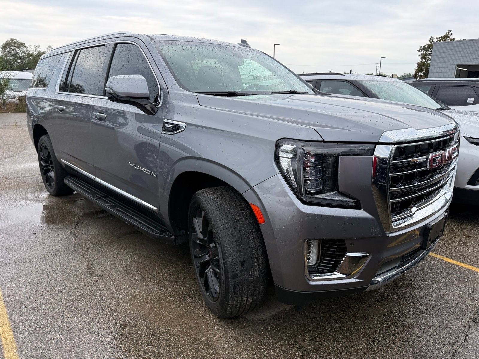 2022 GMC Yukon XL SLT