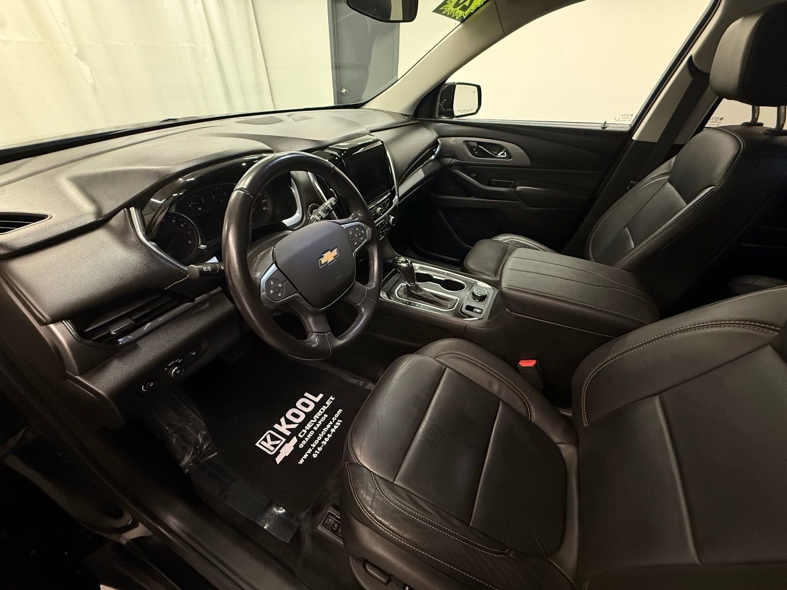 2020 Chevrolet Traverse LT Leather