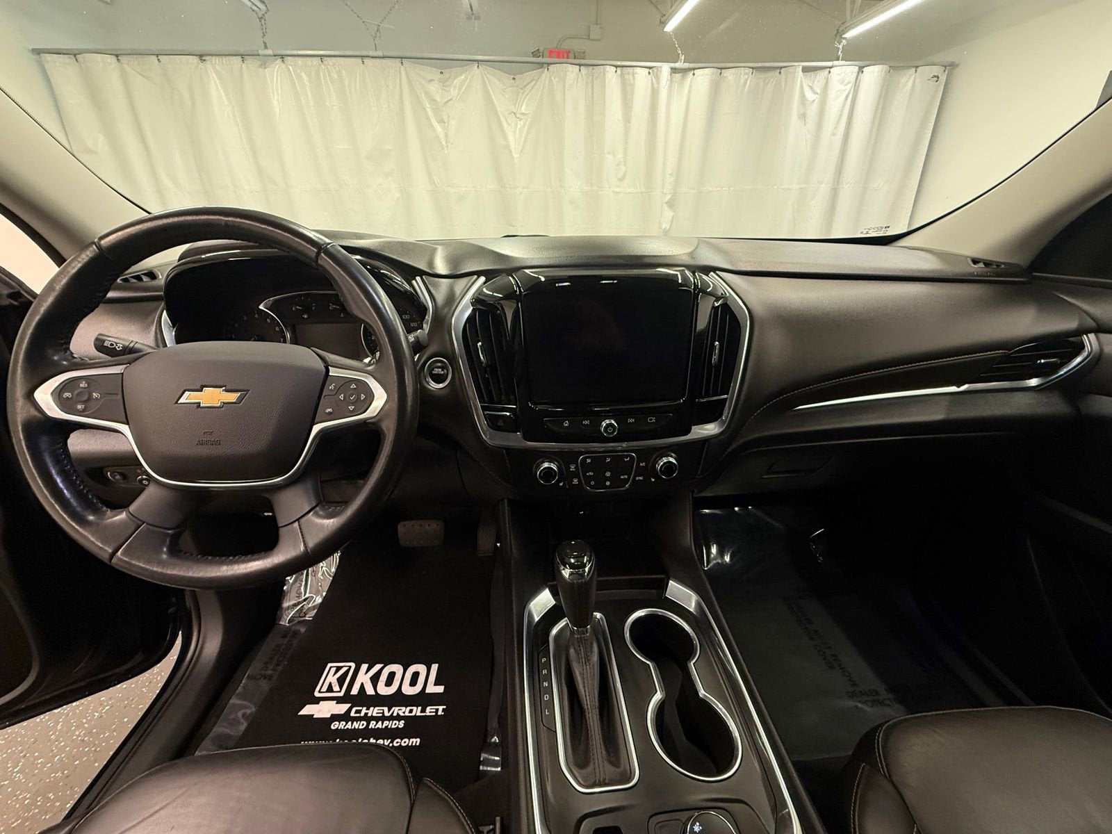 2020 Chevrolet Traverse LT Leather