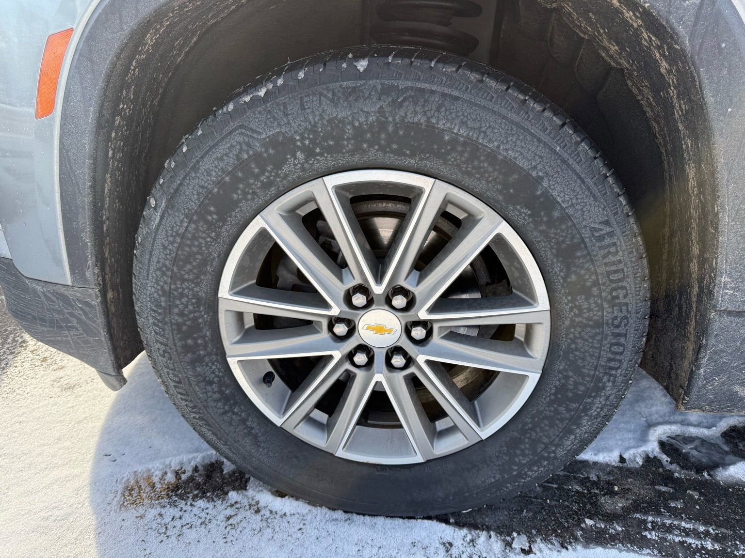 2024 Chevrolet Traverse Limited LT Cloth