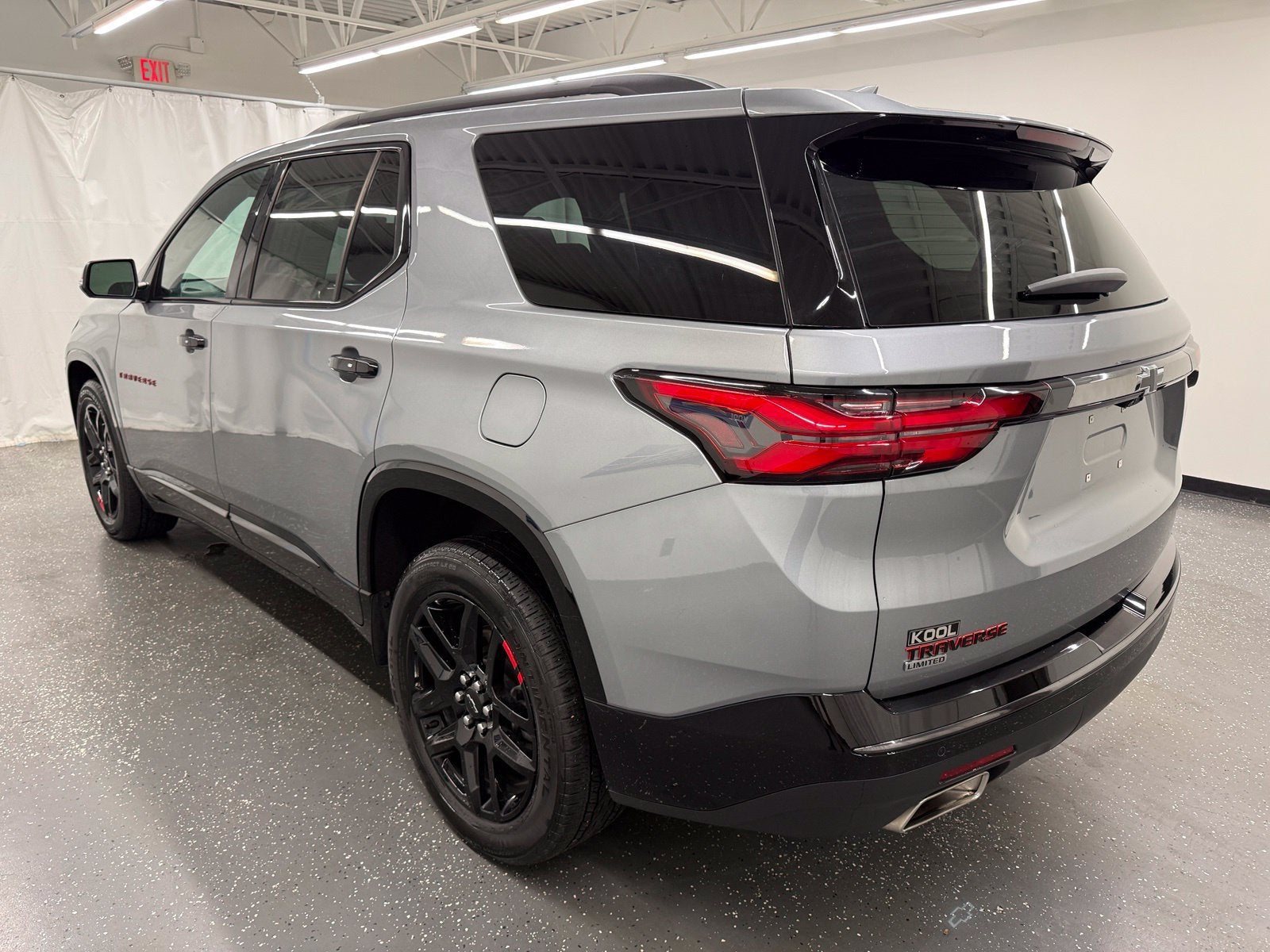 2024 Chevrolet Traverse Limited Premier