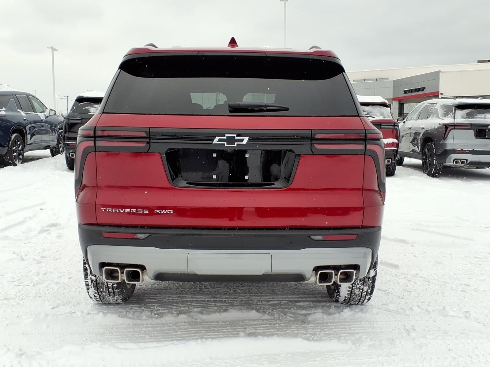 2026 Chevrolet Traverse LT