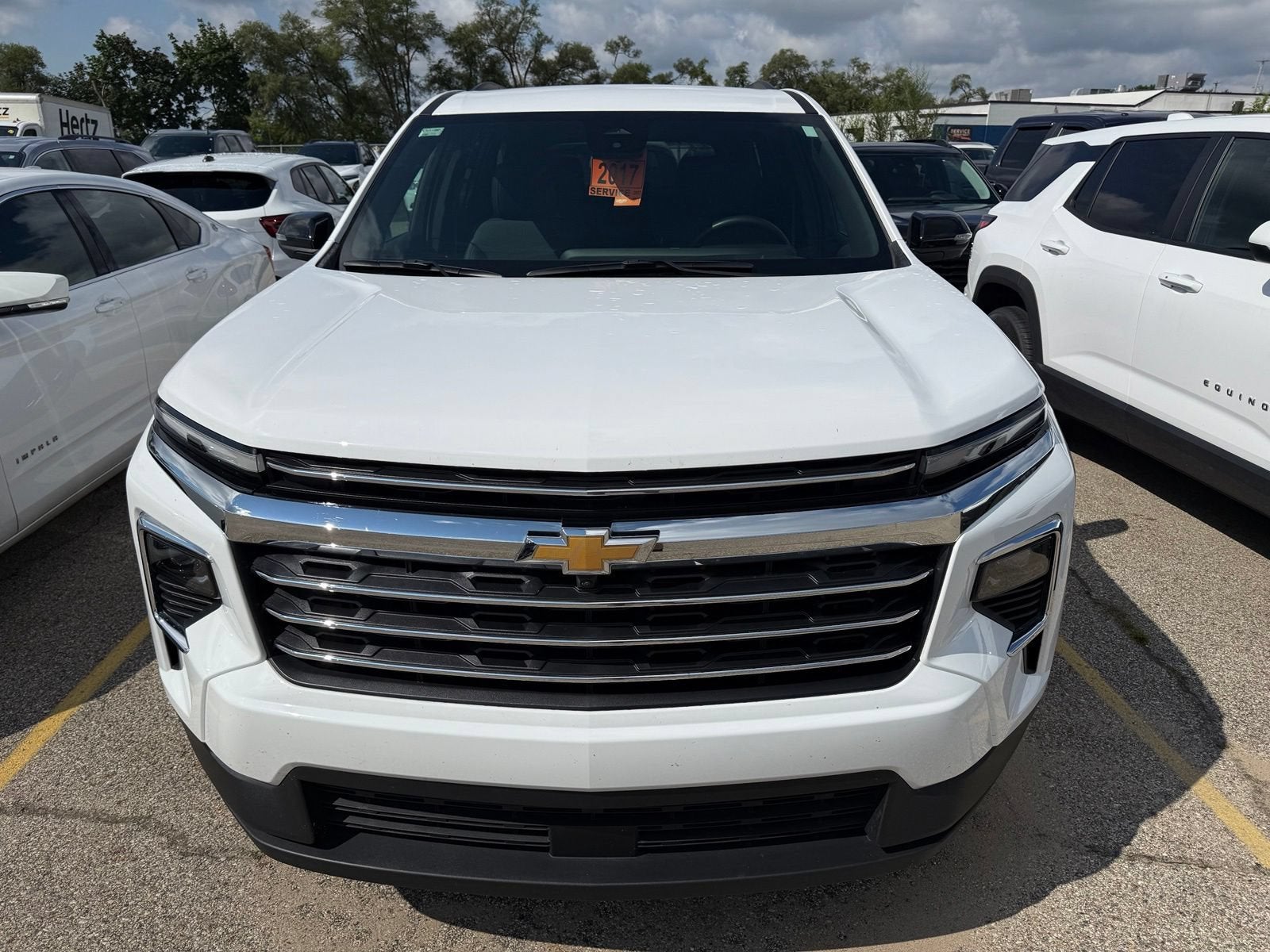 2024 Chevrolet Traverse LT
