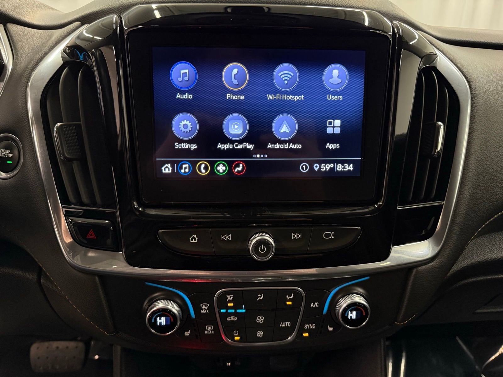 2020 Chevrolet Traverse LT Cloth