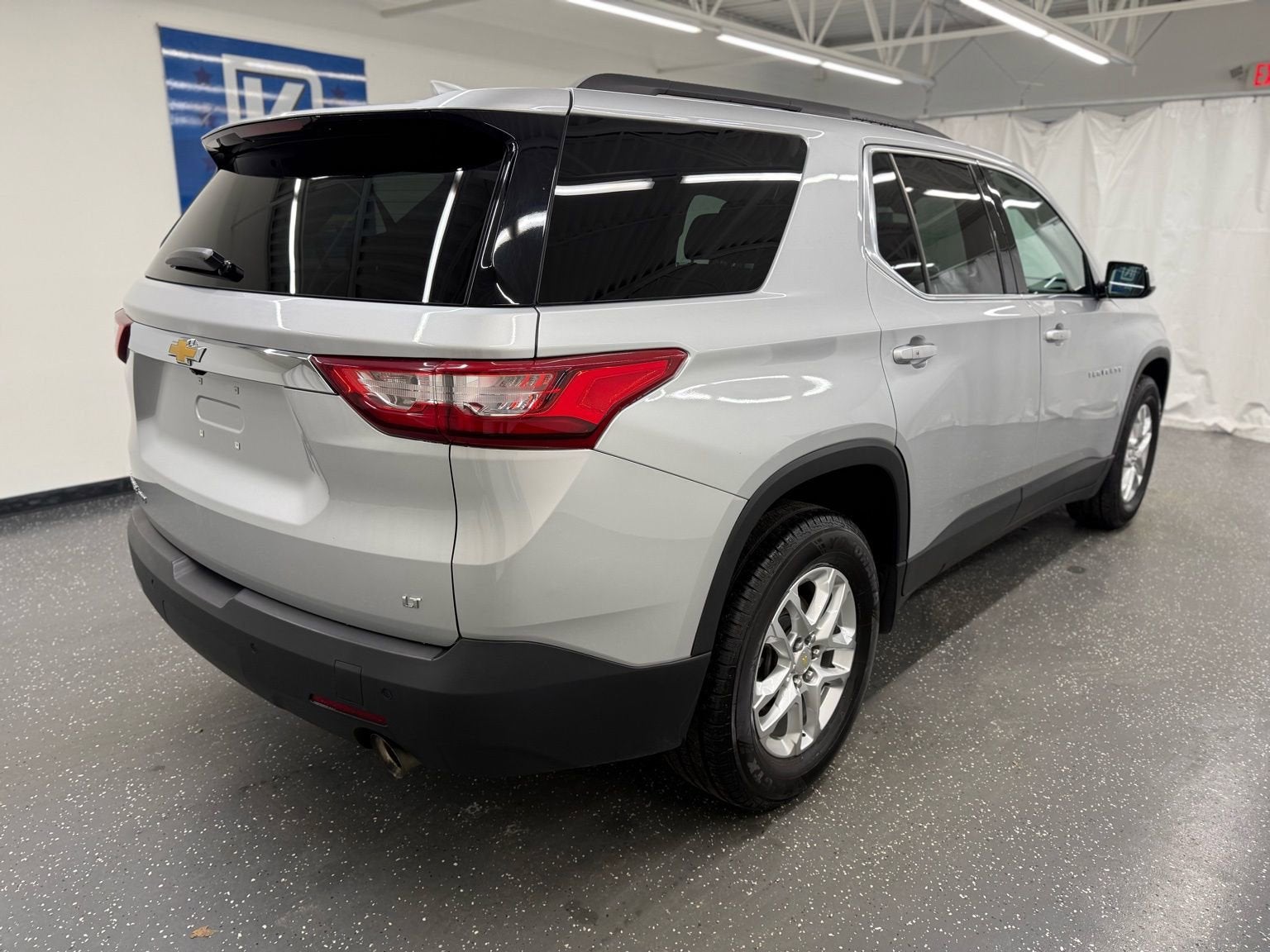2020 Chevrolet Traverse LT Cloth