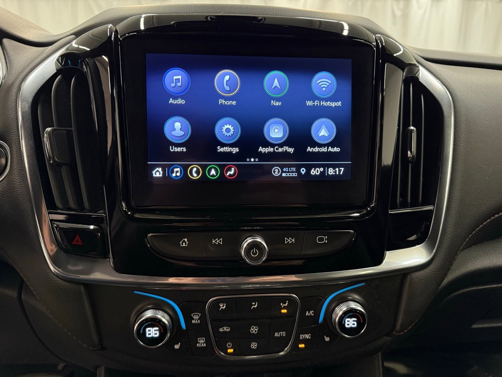 2023 Chevrolet Traverse RS