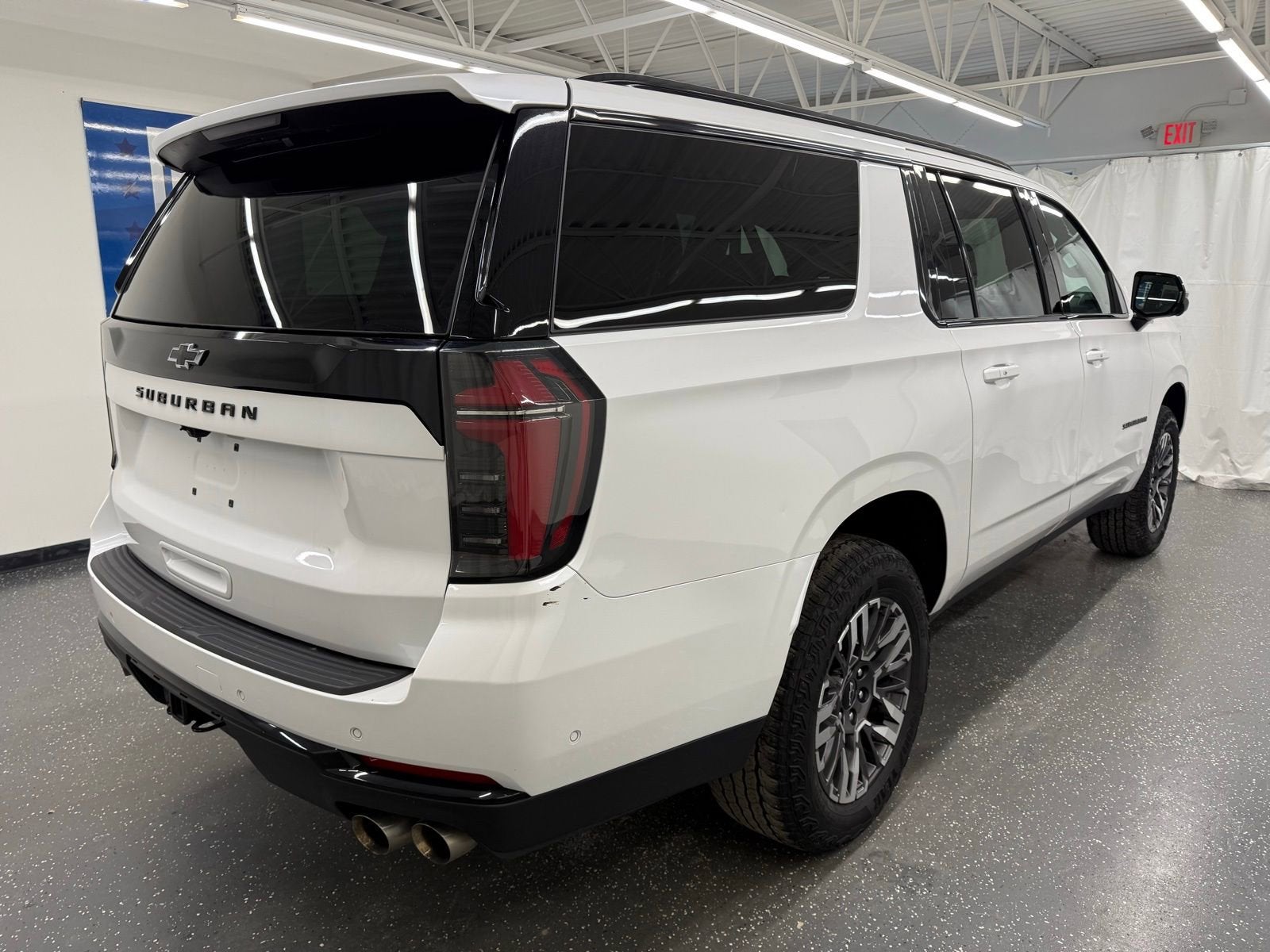 2025 Chevrolet Suburban Z71