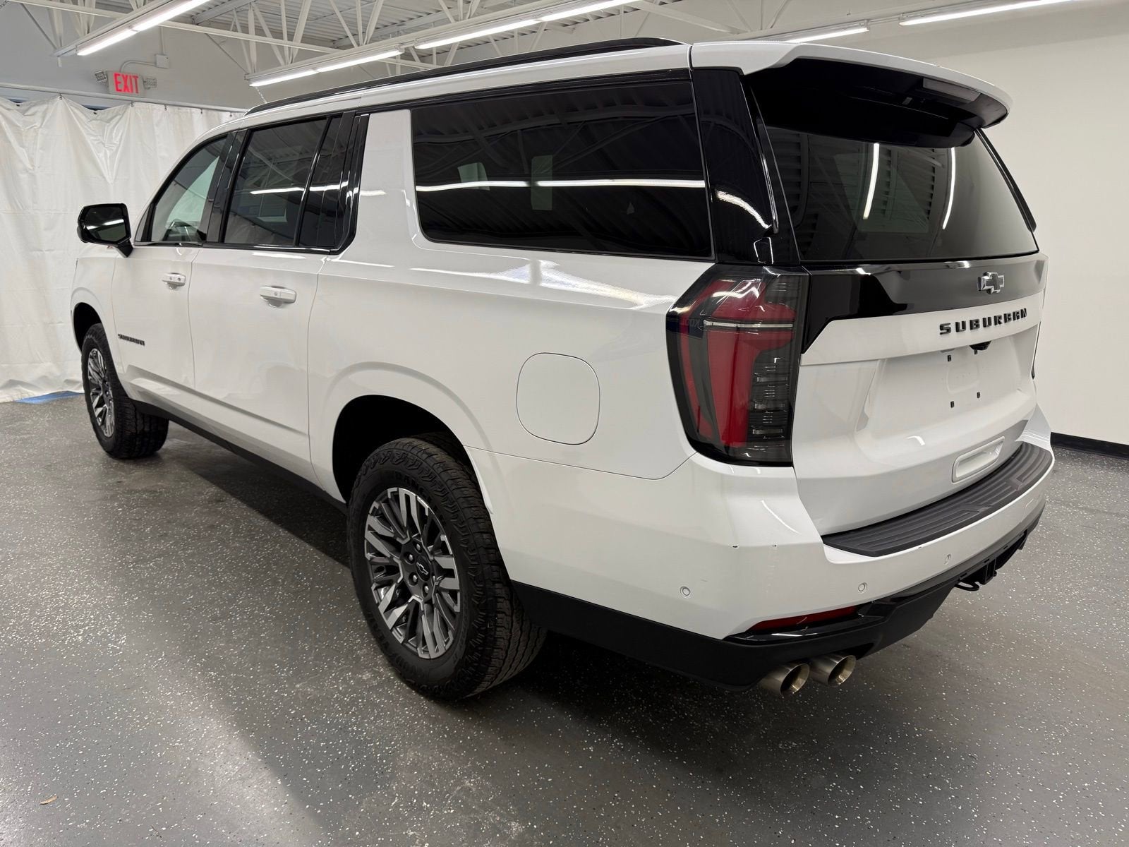 2025 Chevrolet Suburban Z71