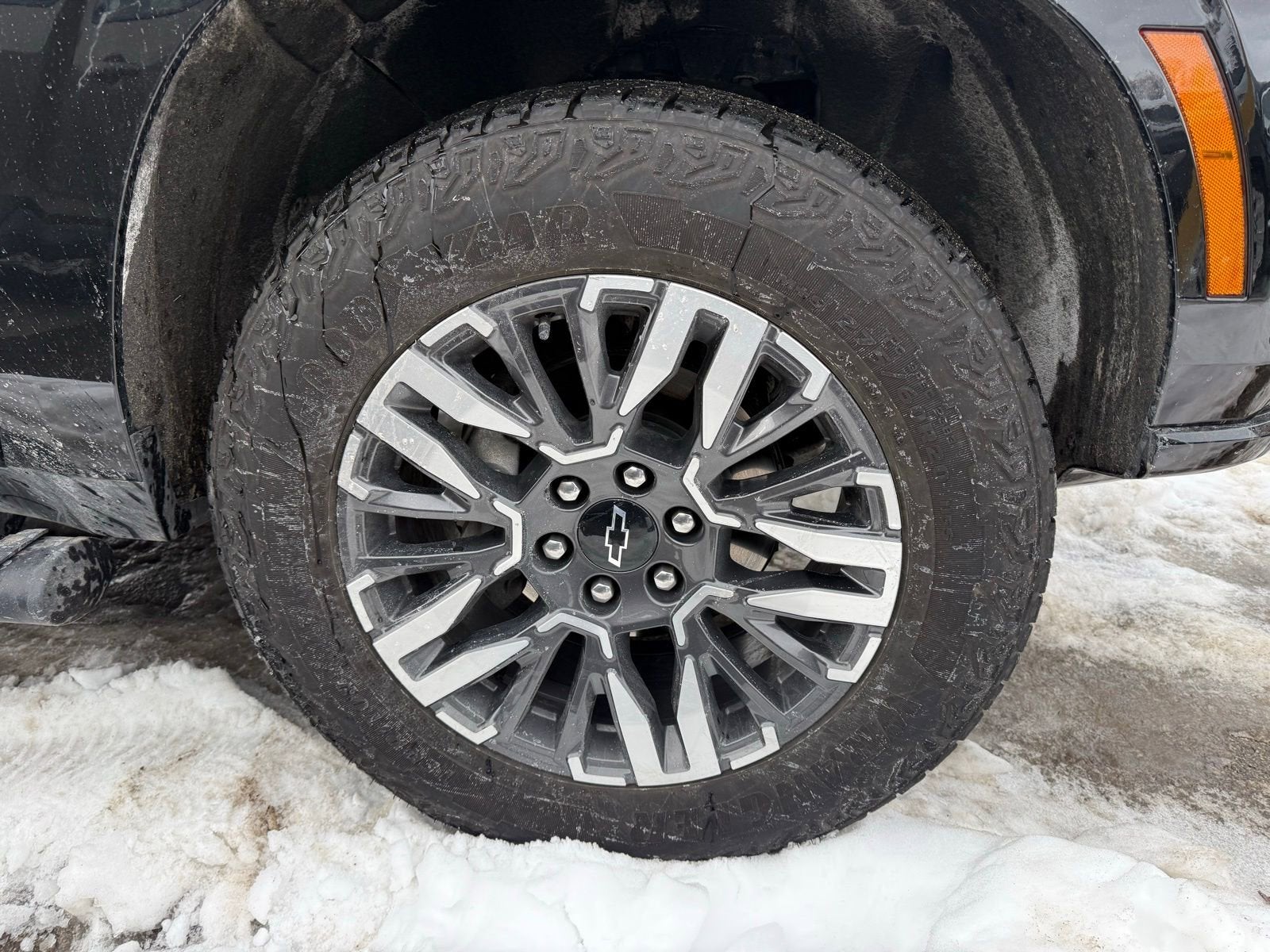 2025 Chevrolet Suburban Z71