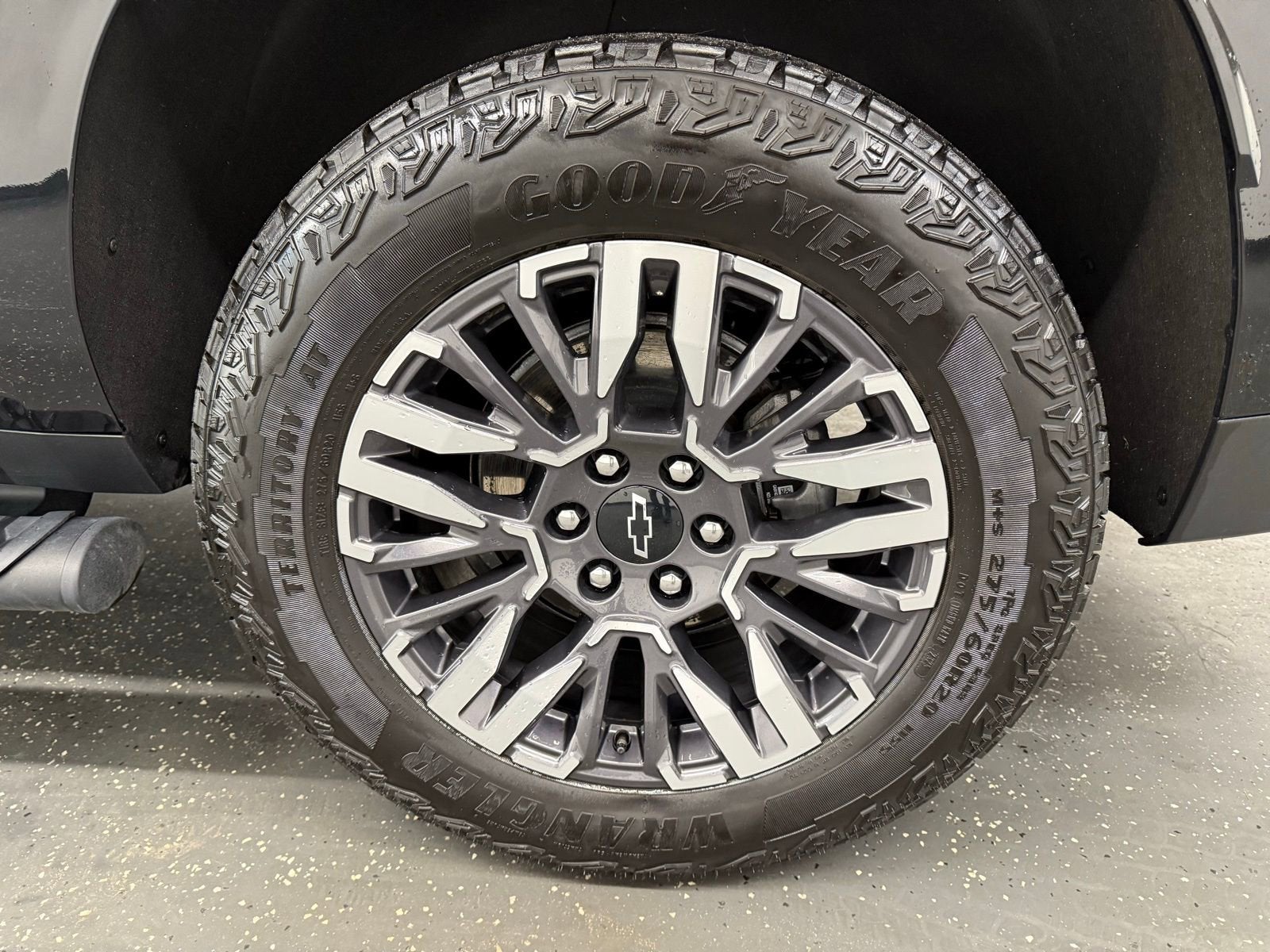 2025 Chevrolet Suburban Z71