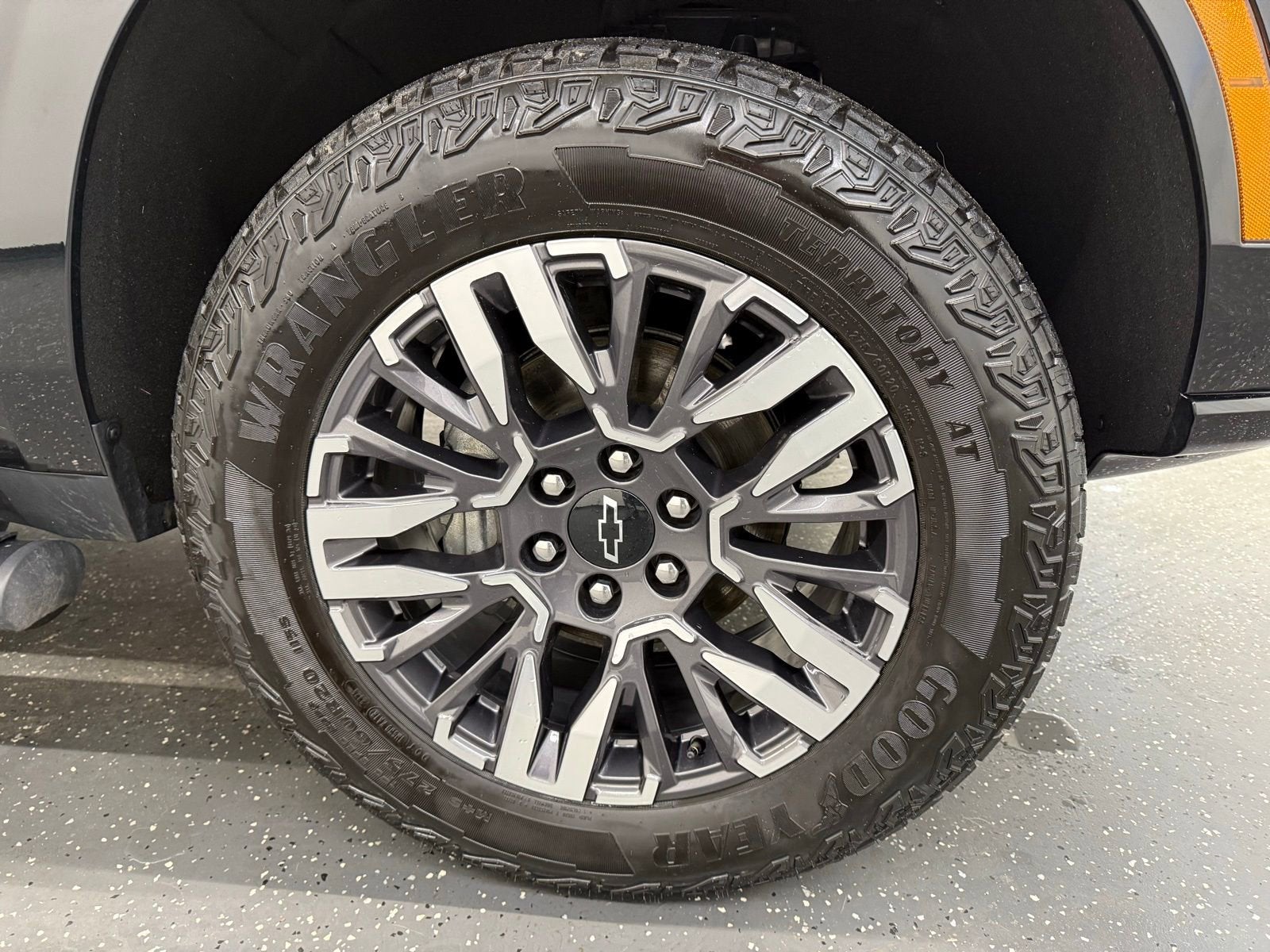 2025 Chevrolet Suburban Z71