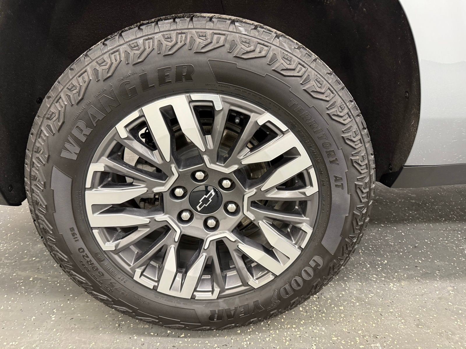 2025 Chevrolet Suburban Z71