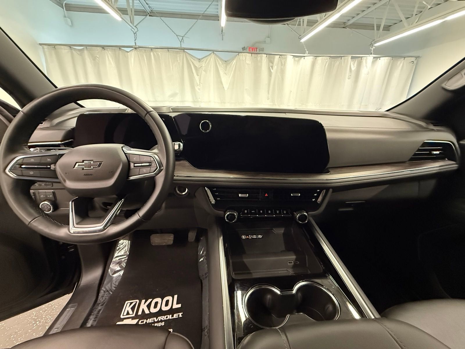 2025 Chevrolet Suburban Z71